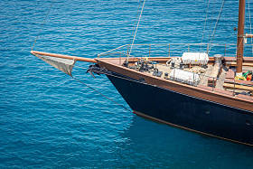 希腊圣托里尼岛/帆船