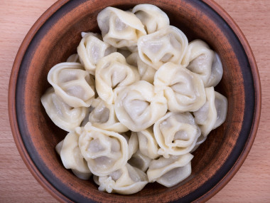 传统的俄罗斯菜-pelmeni