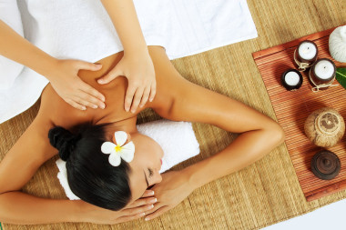 在 spa 的環(huán)境中的女人圖片