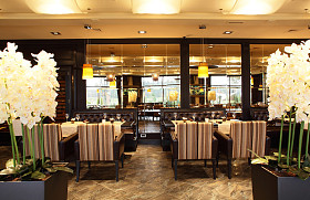 在欧洲风格的豪华餐厅