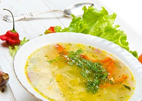 蔬菜鸡肉汤