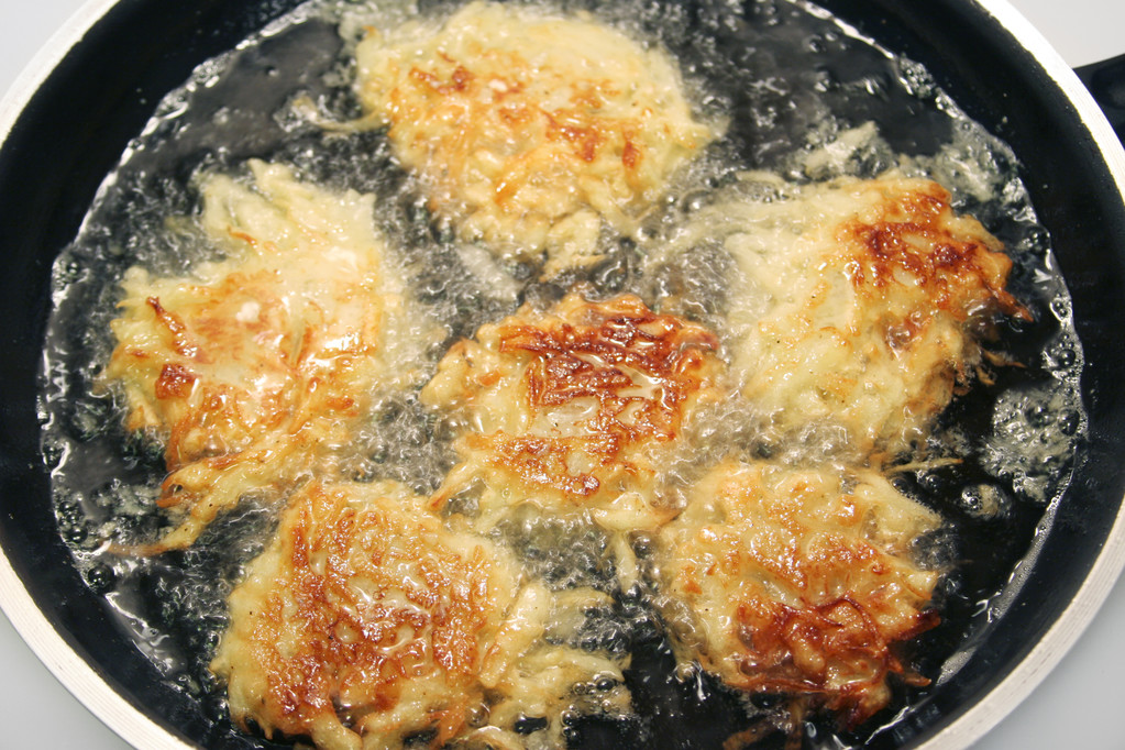 土豆煎饼-油煎的土豆烙