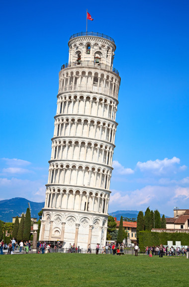 比萨斜塔图片