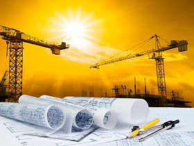 建筑师用起重机工作台面和建筑建设背景计划