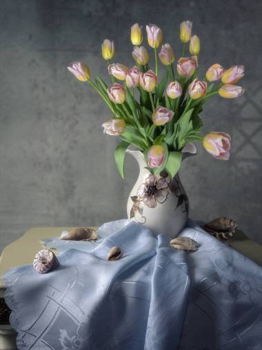 靜謐的生活，芬芳的粉紅色郁金香