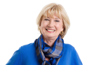 快樂(lè)的成熟女人圖片