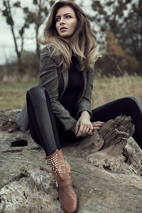 年轻性感时装模特