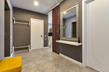 有漂亮內(nèi)部的入口大廳圖片