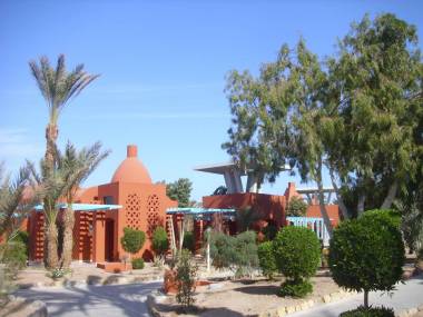 新建筑的未來設(shè)計圖片