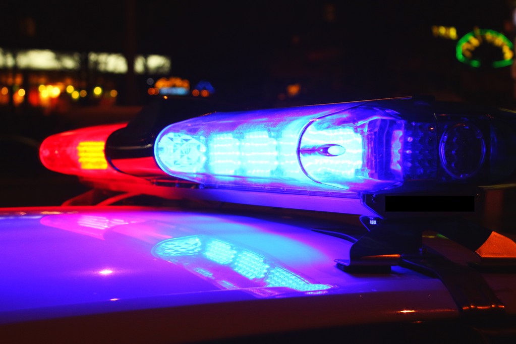 警察夜间的灯图片 警察夜间的灯图片