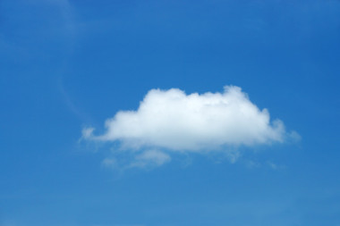 藍(lán)藍(lán)的天空，白云背景