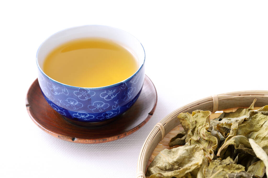 桂皮茶,白底草药  图片
