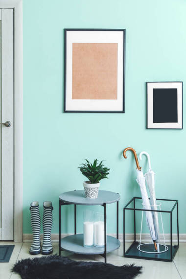 帶有雨傘的現(xiàn)代大廳風(fēng)格內(nèi)飾圖片