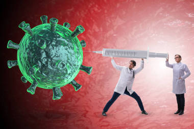 Coronavirus covid-19疫苗概念與醫(yī)生和注射器