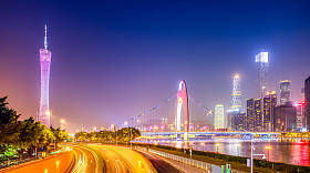 广州市夜景与建筑景观天际线图片