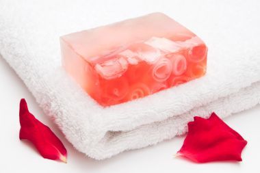 肥皂和毛巾