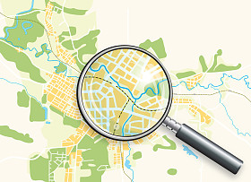 城市和放大镜地图