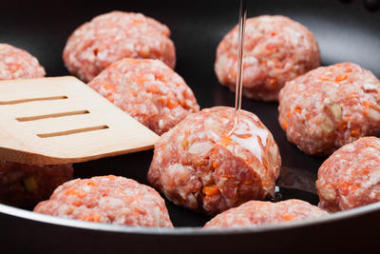 剁碎的肉丸子圖片