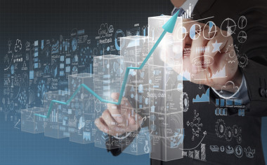 商人手與新現(xiàn)代計(jì)算機(jī)和業(yè)務(wù)的工作