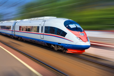 現(xiàn)代的列車