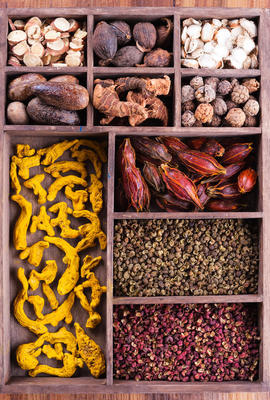 真實(shí)的集合中國(guó)香料