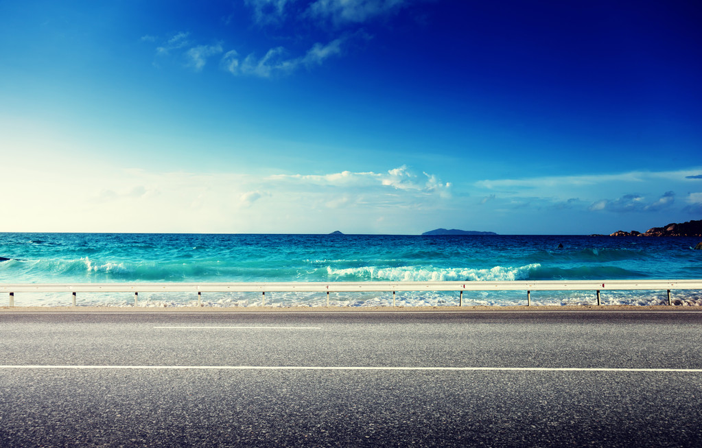 陆路及水路在日落的时候图片 陆路及水路在日落的时候图片