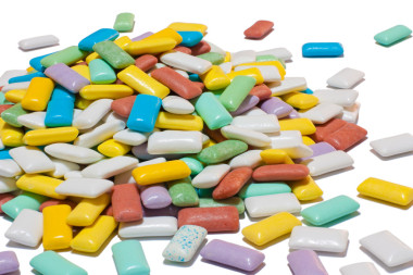 色彩繽紛的堆的口香糖