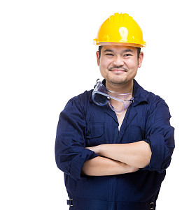 快乐的亚洲建筑工人
