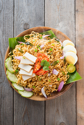 马来西亚风格 maggi 炒面嘛