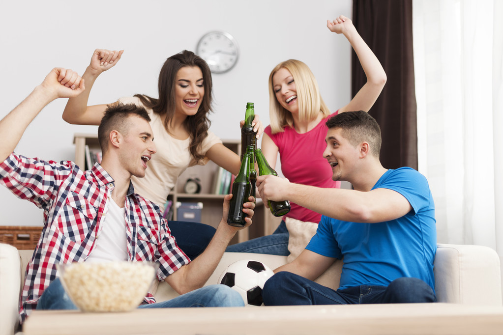 获胜后的方家照片