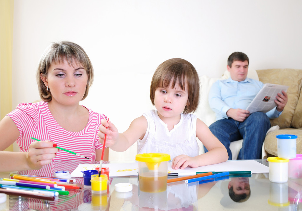 母亲和女儿在一起 母亲和女儿在一起