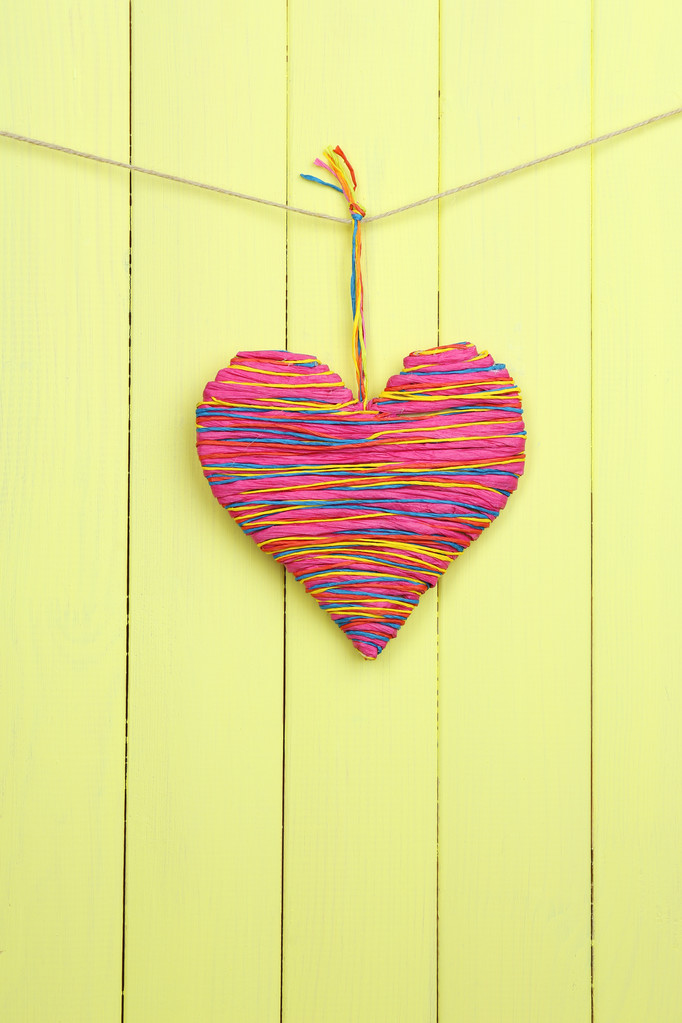 木制的背景装饰心图片