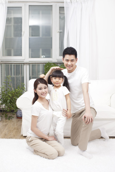 測量身高的父母