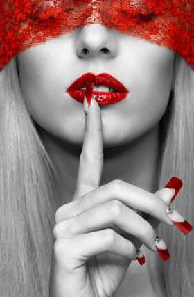 丙烯酸指甲修指甲