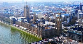 大笨钟和国会大厦，伦敦图片