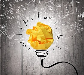想法和创新的概念照片