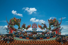 花莲县台湾花莲市庙檐图片