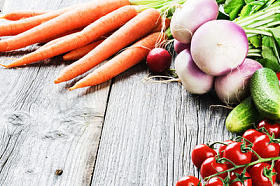 新鲜有机蔬菜架