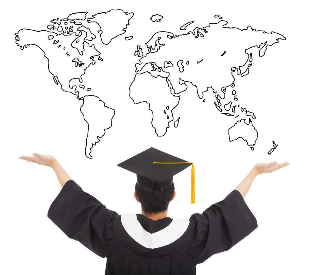 毕业学生张开双臂欢迎世界各地的工作 毕业学生张开双臂欢迎世界各地的工作