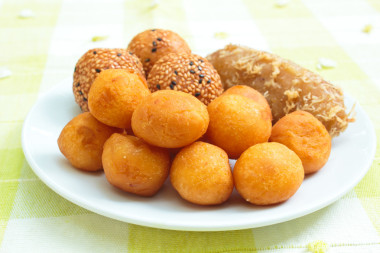 許多種類的泰國(guó)甜點(diǎn).圖片