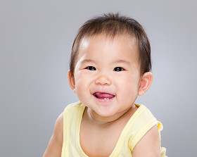 微笑宝贝女孩图片