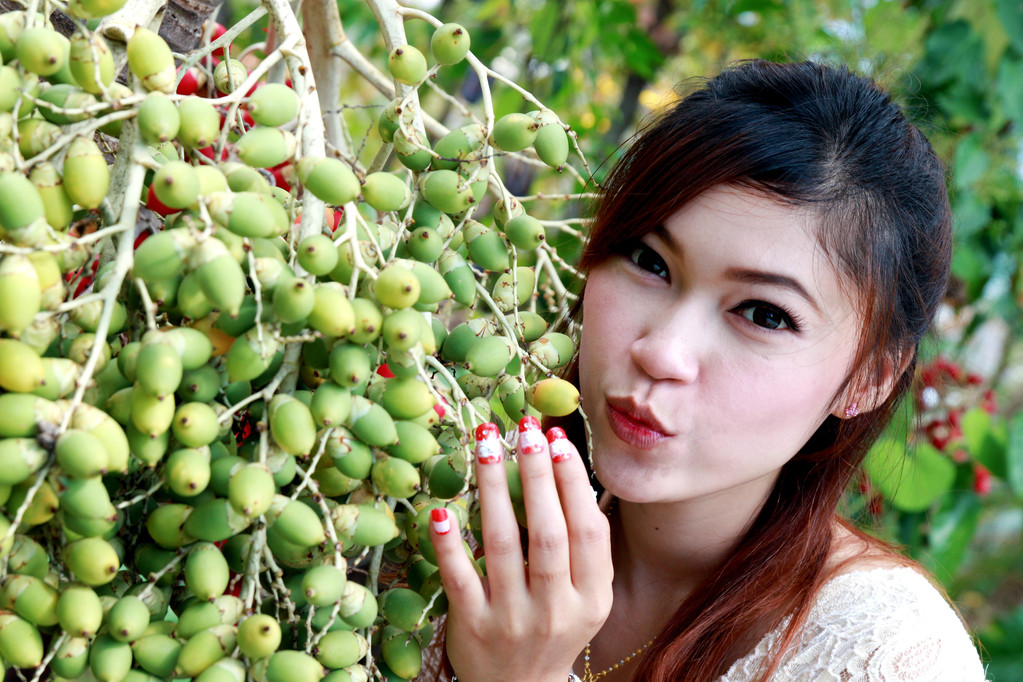 槟榔的亚洲女性照片 槟榔的亚洲女性照片