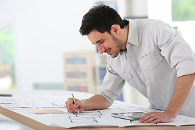 建筑师绘图的建设蓝图