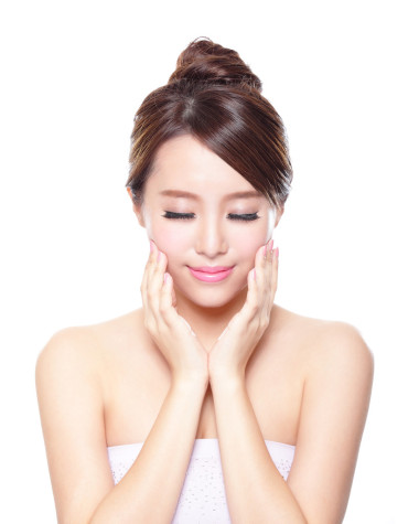 美麗的女人的臉閉的眼