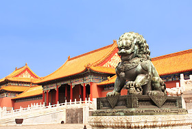 狮子雕像在紫禁城，北京，中国