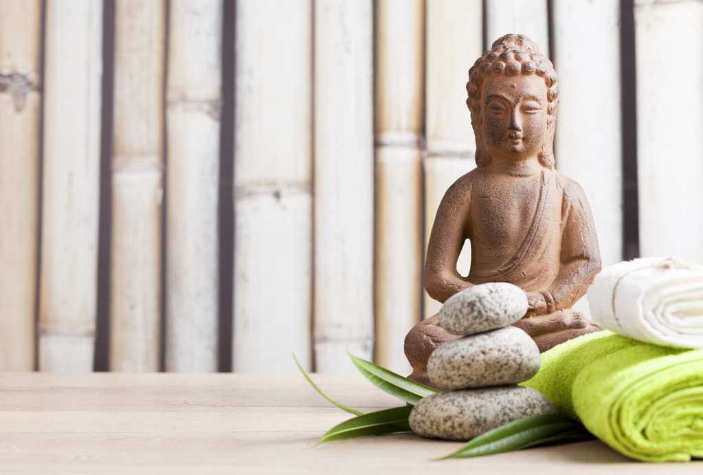 阿育吠陀标志为松弛和内在美、 佛和冥想 阿育吠陀标志为松弛和内在美、 佛和冥想