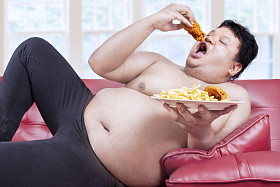 胖子吃垃圾食品 1图片