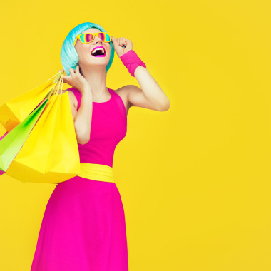 購(gòu)物瘋狂的女孩圖片