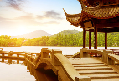 中国杭州西部湖景观图片