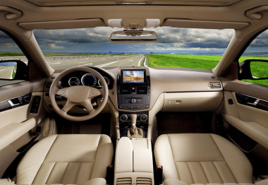 现代商务车图片